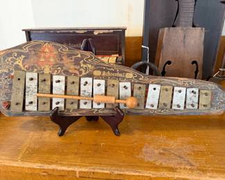 Vintage Schoenhut Toy Xylophone