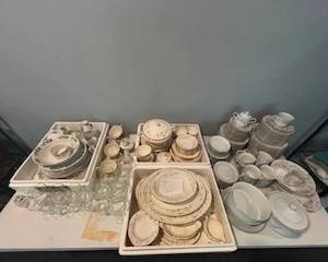 Fine china and crystal incl Lenox pieces
