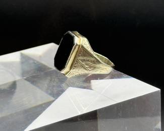 Onyx Gold Men's Ring