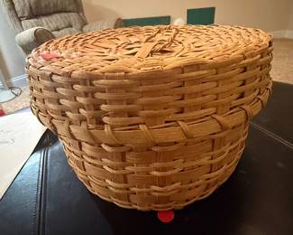 Vintage Woven Native American Ash Splint Gathering Basket with Lid