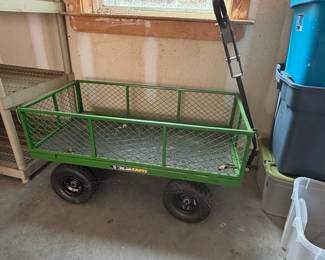 Gorilla Carts GOR400-COM Heavy-Duty Steel Garden Cart