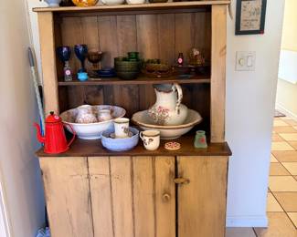 Kitchen pottery and glassware