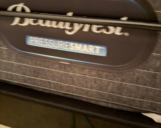 Beautyrest Pressuresmart Adjustable Mattress