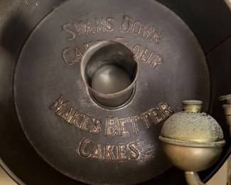 Swans Down Cake Flour Bunt Cake Pan