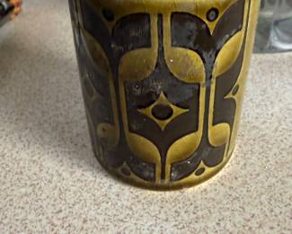 String Holder by Hornsea