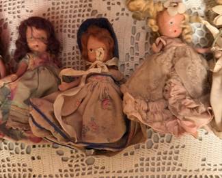 Storybook dolls
