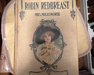Robin Redbreast Book
