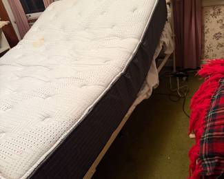 Full Size Adjustable Mattress