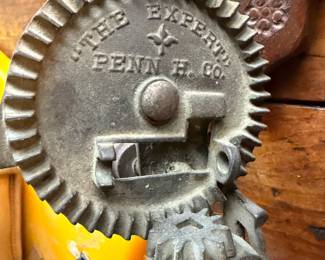 Antique The Expert Penn Apple Potato Peeler