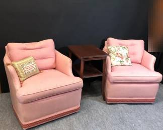Pair Of Pink Upholstered Swivel Chairs W  Side Table 