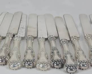  03 Eighteen Gorham  Cambridge  Sterling Silver Dinner Knives