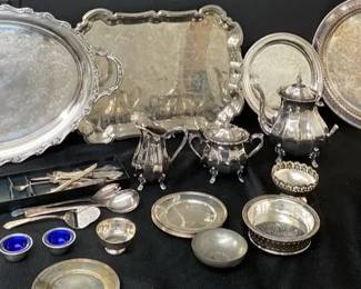 Silver Plate Lot 3  Silverware  Tea Pots  Plates And Serving Trays 