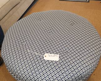 Round ottoman 