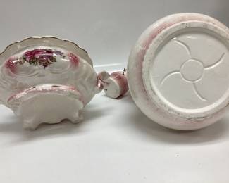 VTG. LUSTERWARE CAPODIMONTE STYLE WISHING WELL AND FOOTED TUREEN