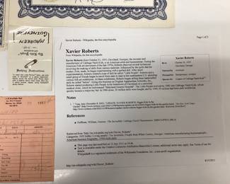 1980 Little People early release Cabbage Patch Little Miss Maureen Guinevere, Soft Sculptures by Xavier Roberts before signing with Coleco company. With paperwork and birth certificate. Needs a good soft cleaning due to age.