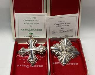 2) REED AND BARTON STERLING CHRISTMAS CROSSES Ltd. Edition Sterling Silver Christmas Crosses. 1988, 1991. Total weight. 23.53 grams