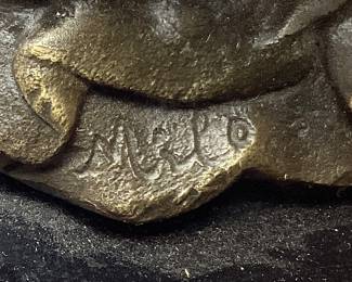 VTG. MILO (MIGUEL FERNANDO LOPEZ) BRONZE MOTHER & CHILD SCULPTURE , 4in