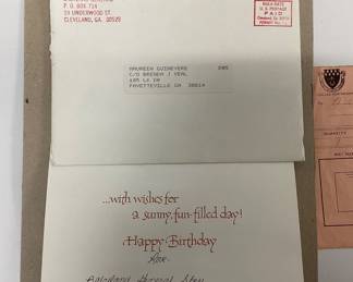1980 Little People early release Cabbage Patch Little Miss Maureen Guinevere, Soft Sculptures by Xavier Roberts before signing with Coleco company. With paperwork and birth certificate. Needs a good soft cleaning due to age.