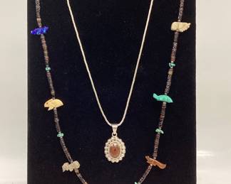 VINTAGE NATIVE AMERICAN NECKLACES AND PENDENTS HANDCRAFTED NAVAJO FETISH NECKLACE, LARGE NATURAL MAHOGANY OBSIDIAN STERLING SILVER PENDENT ON A NAVAJO BARREL LINK STERLING SILVER CHAIN