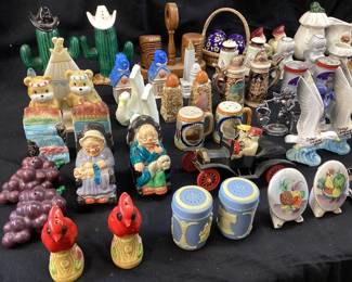 ASSORTED SALT & PEPPER SHAKER SETS, WEDGWOOD JASPERWARE, CHERISHED TEDDIES, CACTUSES, CARDINALS, DUCKS, OCCUPIED JAPAN NO SHIPPING PICKUP ONLY