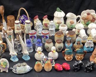 ASSORTED SALT & PEPPER SHAKER SETS, WEDGWOOD JASPERWARE, CHERISHED TEDDIES, CACTUSES, CARDINALS, DUCKS, OCCUPIED JAPAN NO SHIPPING PICKUP ONLY