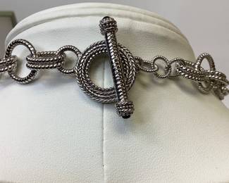 STERLING SILVER JUDITH RIPKA DOUBLE CABLE CIRCLE LINK TOGGLE CLASP WITH BLACK ONYX STONES ON EACH SIDE OF TOGGLE WITH ORIGINAL BOX 73.45 grams
