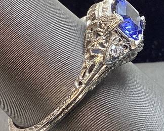 18KT WHITE GOLD SAPPHIRE & DIAMOND RING, SIZE 8.75, 1.14ct SAPPHIRE, 0.06cts DIAMONDS, 3.1g TOTAL WEIGHT, AIGL APPRAISAL $5,606.00
