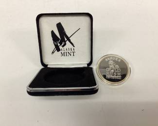 .999 Silver 2003 Alaska coin 1 troy oz. Alaska gold rush centennial coin with gold accent. Silver bullion,