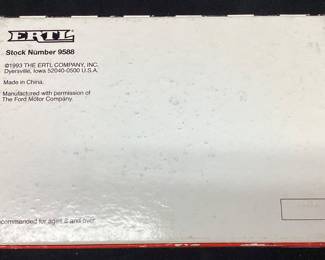  1993 ERTL FIREBALL ROBERTSâ€™ 37â€™ FORD TRACTOR TRAILER M-3 DIE CAST MODEL CAR, FOUNDING FATHERS SERIES, STOCK NO.9588