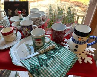 Christmas glassware and Pfaltzgraff Winterberry.....