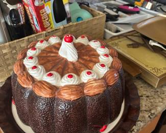 Vintage ceramic cake plate