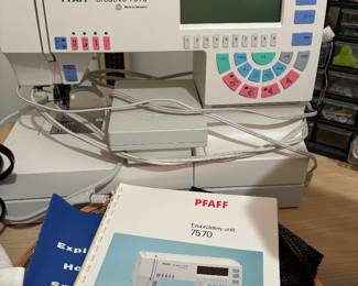 Pfaff 7570 Embroidery machine