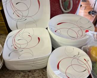 Vintage Corelle dinnerware