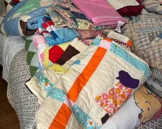 40+vintage quilts 