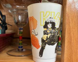 Vintage Kiss glasses