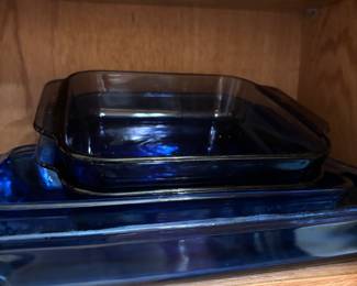 Blue bakeware