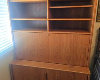 2 piece Secretary desk hutch