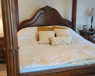 Canopy and tall posts can be removed so bed would just have shorter posts. Can be set up either way.