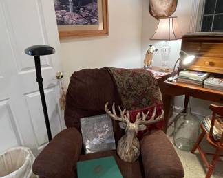 1 of 2 recliners, deer mount