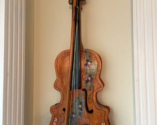 Decorative violin