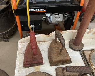 Generator, flat irons