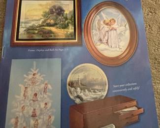 Van Hygan Smythe The Finishing Touch Cherished Collectibles Display and Storage Set second image