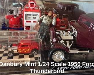Danbury Mint or Scale Ford Thunderbird third image