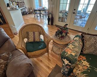  chair with side table