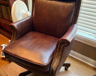 Leather office chair 
