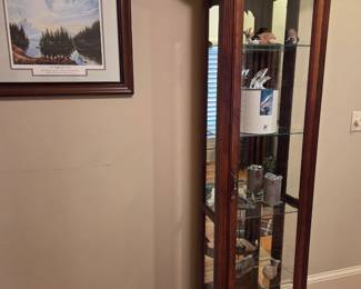 Small display cabinet