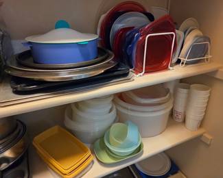 Tupperware items