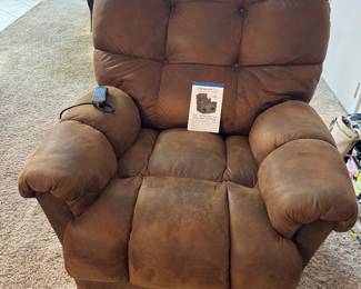 $300 - microsuede lift chair brown - almost new (Paid $1,700)