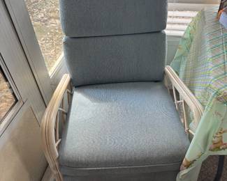 $50 - Armchair rattan 