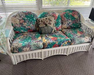 $100 - Rattan white sofa 